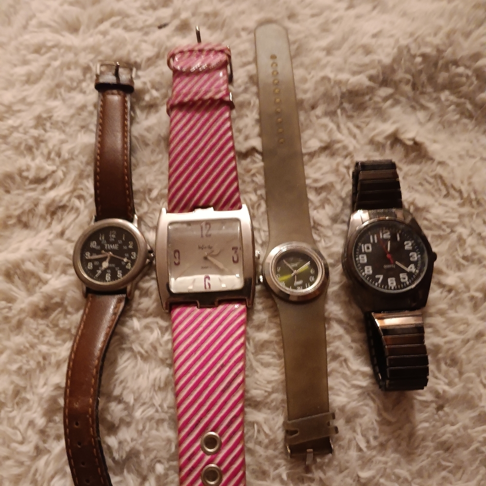 Unisex Vintage Watch Lot Timex, Infinity & more!¹